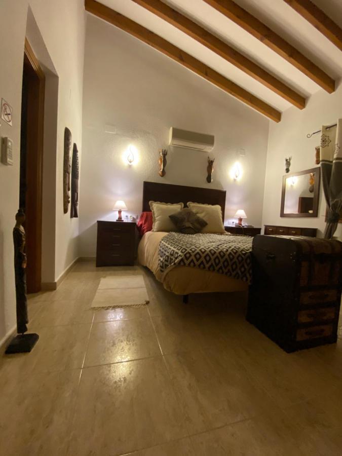 Dulce Carlota- Llar Dolca Llar Villa เปโก ภายนอก รูปภาพ